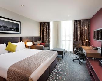 Holiday Inn Bristol City Centre - Bristol - Bedroom