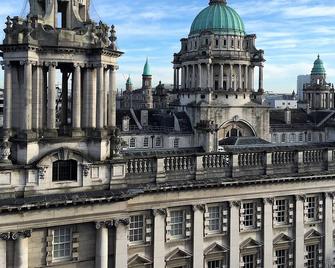 Ten Square Hotel - Belfast - Yatak Odası