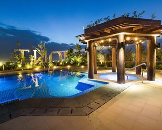 Belmont Hotel Manila - Pasay - Pool