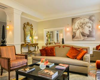 Starhotels Michelangelo Rome - Rome - Living room