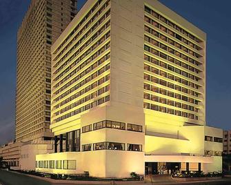 The Oberoi Mumbai - Mumbai - Building