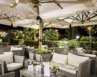 Mercure Genova San Biagio - Génova - Patio