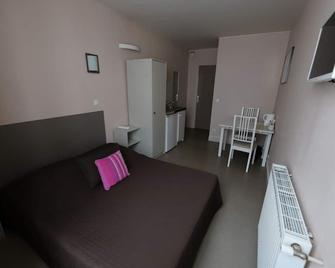 Hôtel du Roussillon - Paris - Bedroom
