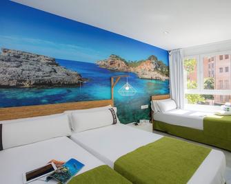 Casual Del Mar Malaga - Malaga - Soverom