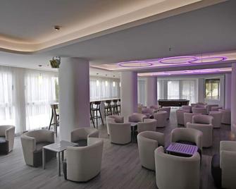 Bg Pamplona - Palma de Mallorca - Lounge