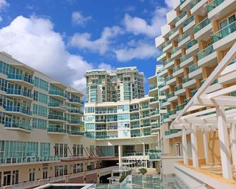 Costa Bahia Hotel Paseo Caribe - San Juan - Building