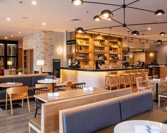 Elk + Avenue Hotel - Banff - Restaurant